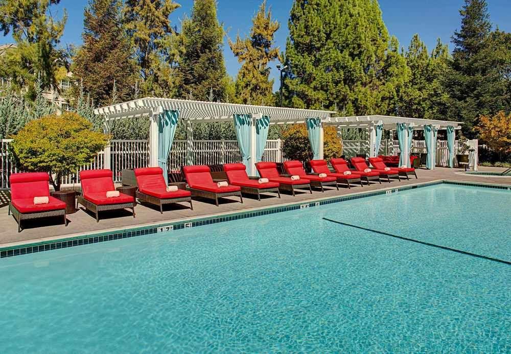 Marriott Hotel 4*